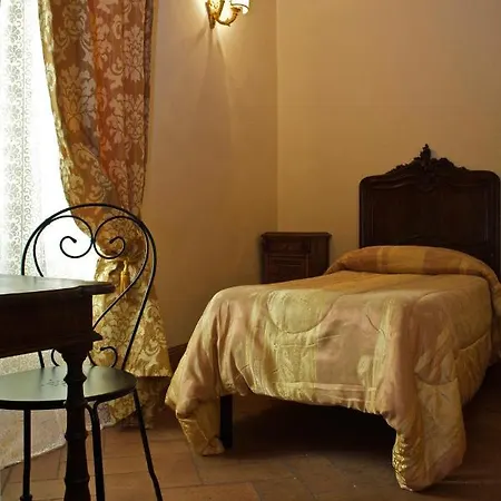 Bed & Breakfast Antica Residenza Cicogna Siena